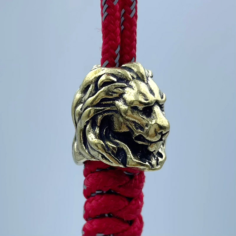 Outdoor Furniture Diy - Lion King ประติมากรรมทองเหลืองมีดลูกปัด EDC ไฟฉายกลางแจ้งร่มเชือก DIY